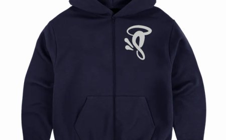 The Hoodie Code: Why Syna World Pullovers Stand Out