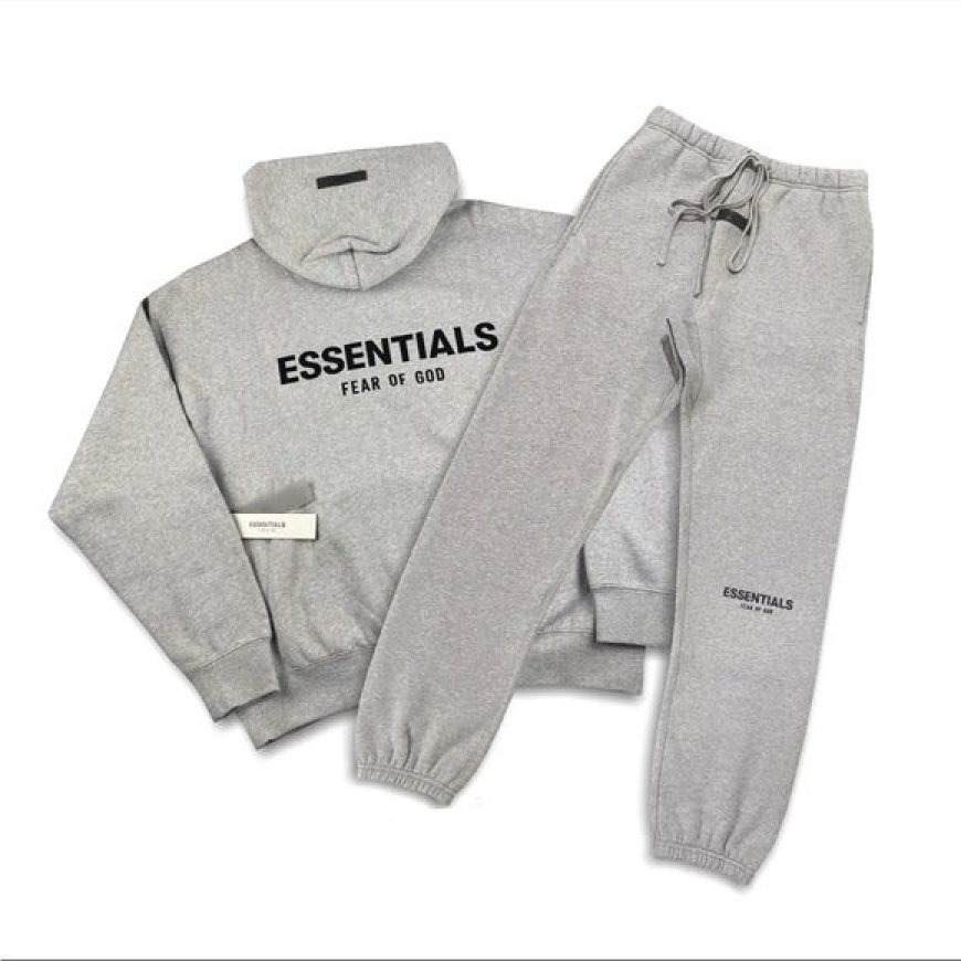 The Essential Hoodie with Unique Pattern Details: Where Comfort Meets Individual Style