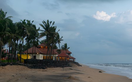 Best Kerala Resorts for a Perfect Summer Vacation: Sea View Beach Resorts, Beach Stays & More