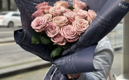 Make Graduation Unforgettable with Flowers from Melbourne’s Best CBD Florist