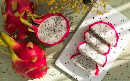 Dragon Fruit Benefits: Nature’s Bright Superfruit for Body, Skin, and Vitality