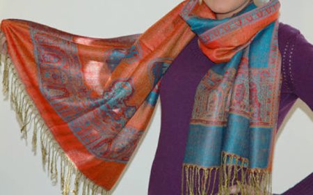 Ultimate Guide to Choosing the Perfect Pashmina Scarf