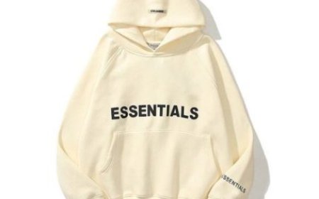 Everyday Essential Hoodie: Made for Layering and Easy Outfits